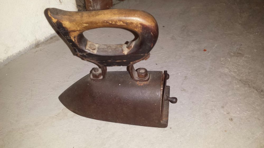 Żelazko kolekcjonerskie