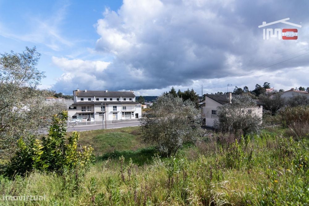 Terreno Urbano em zona privilegiada de Ourém,