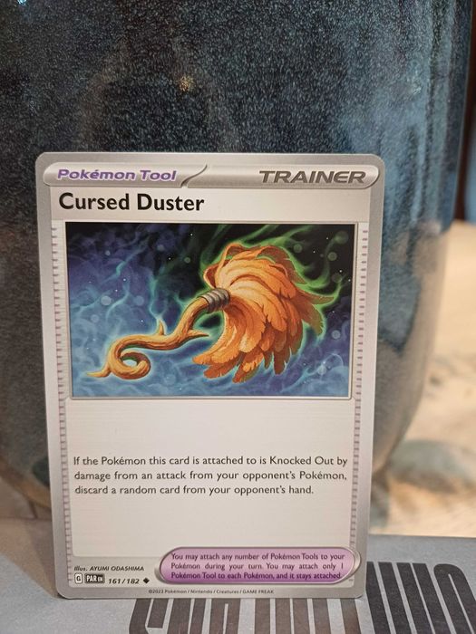 Carta Pokémon Cursed Duster #161