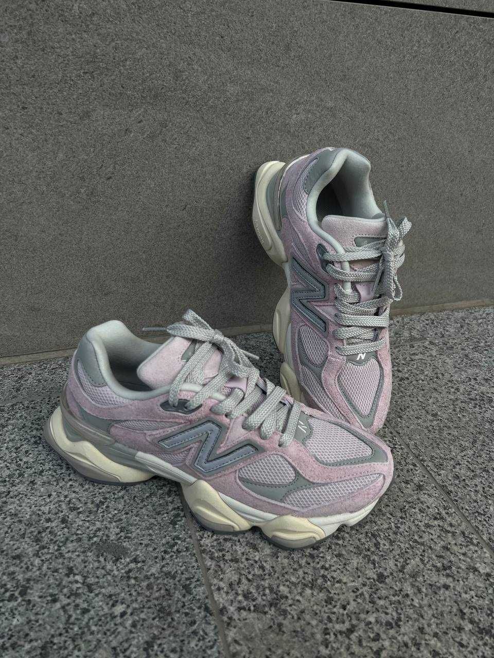 New Balance 9060 Light Pink