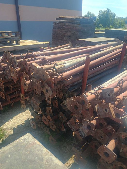 Wynajem szalunków fundamentowych acrow