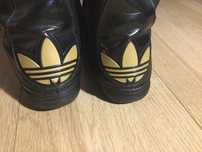 Botas Tennis Adidas, pretas e douradas, n.38