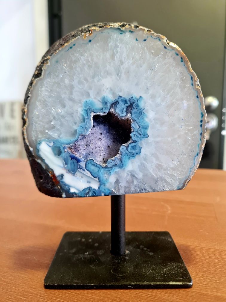 Geode Ágata azul com suporte