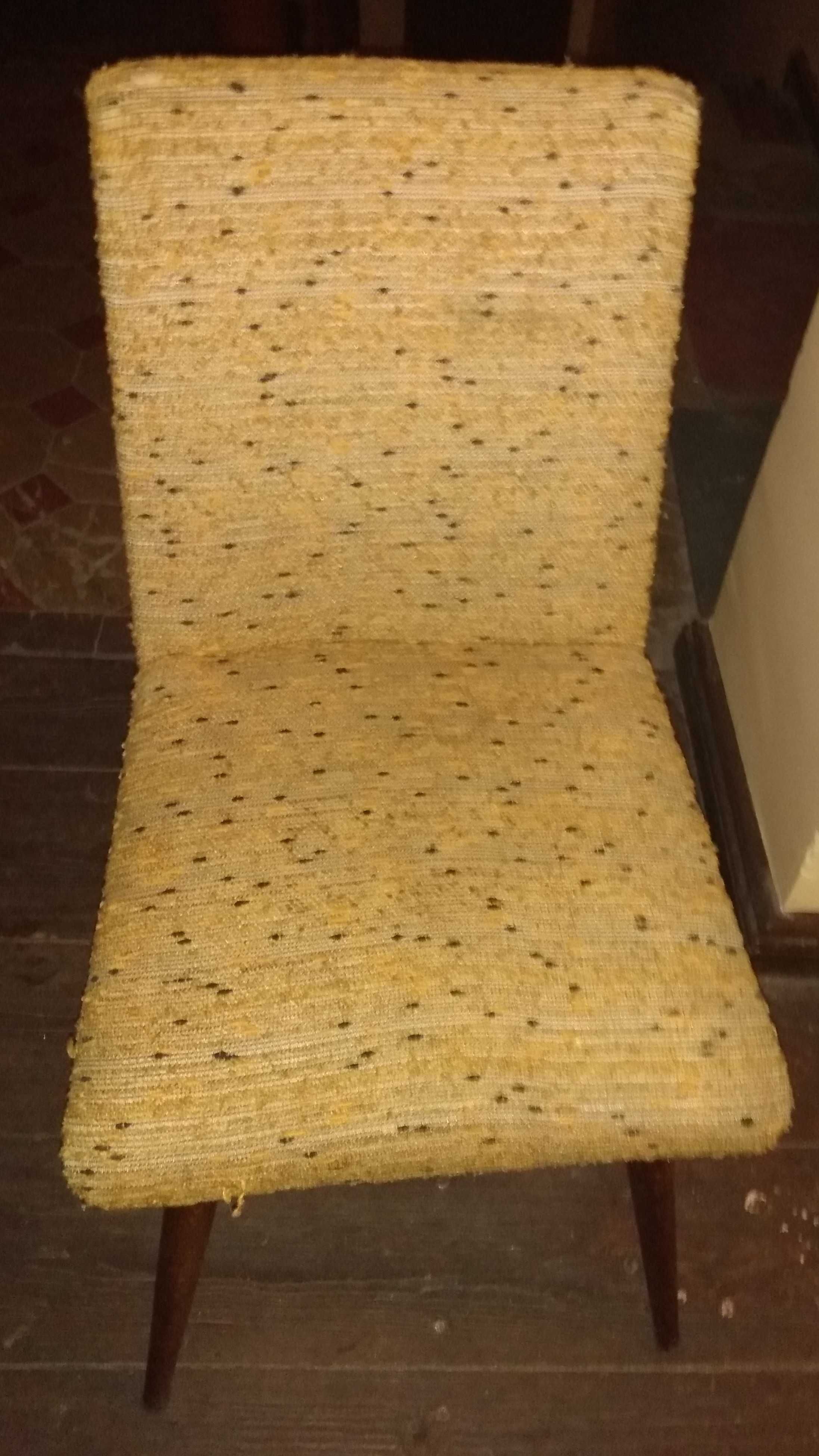 Zestaw krzeseł, krzesła tapicerowane patyczaki vintage, loft