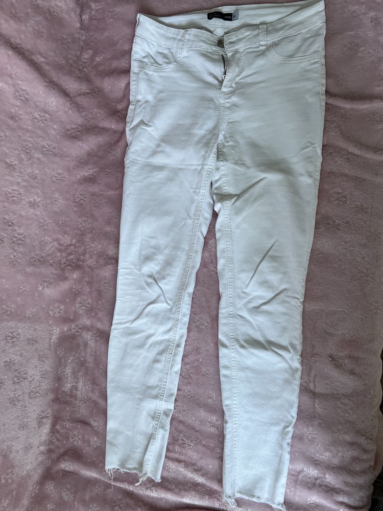 Biale skinny rurki spodnie