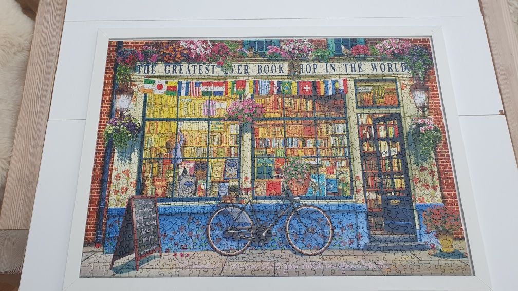 Puzzle 1000 Eurographics "The Greatest Bookstore in the World"