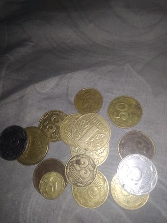 Я продам монети України