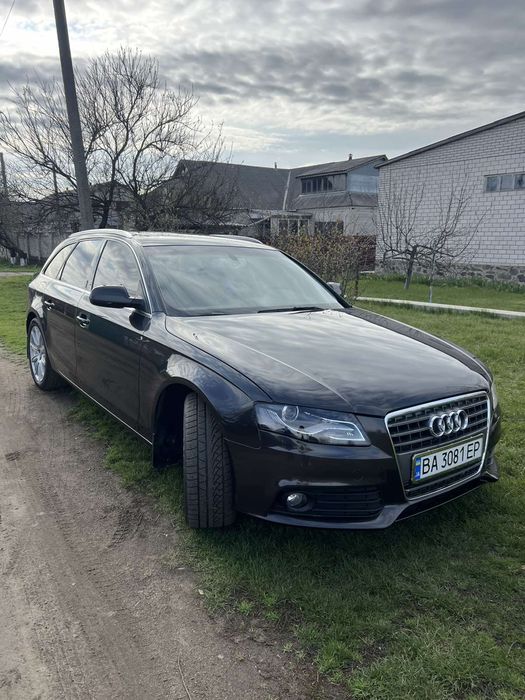 Audi A4 B8 8K 2010року