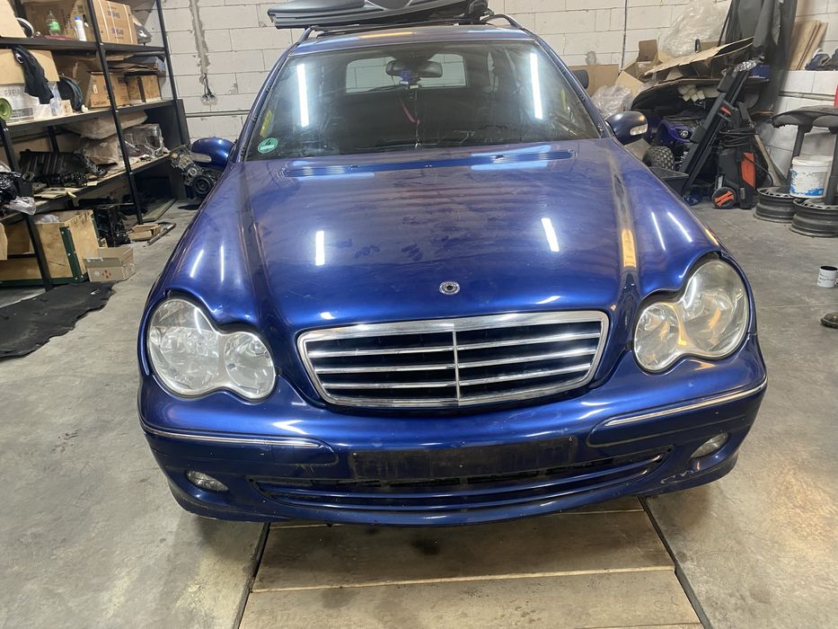 Mercedes w203 бампер передній рестайл