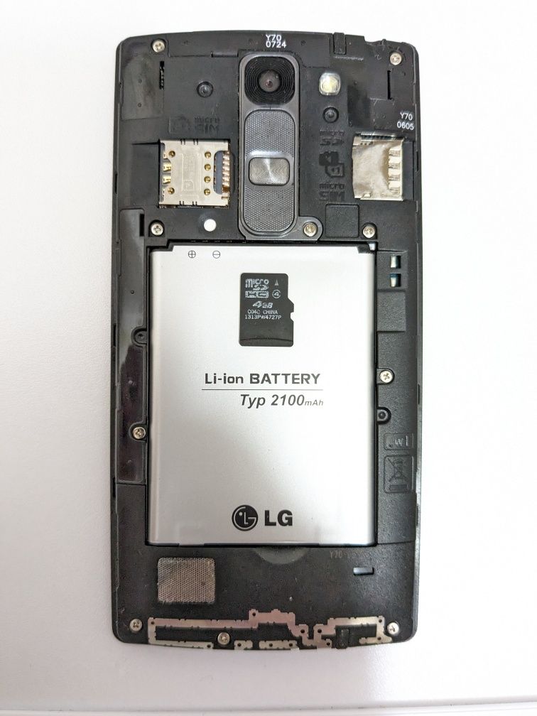 Смартфон LG H422 Spirit 16 Гб (на 2 сімки)