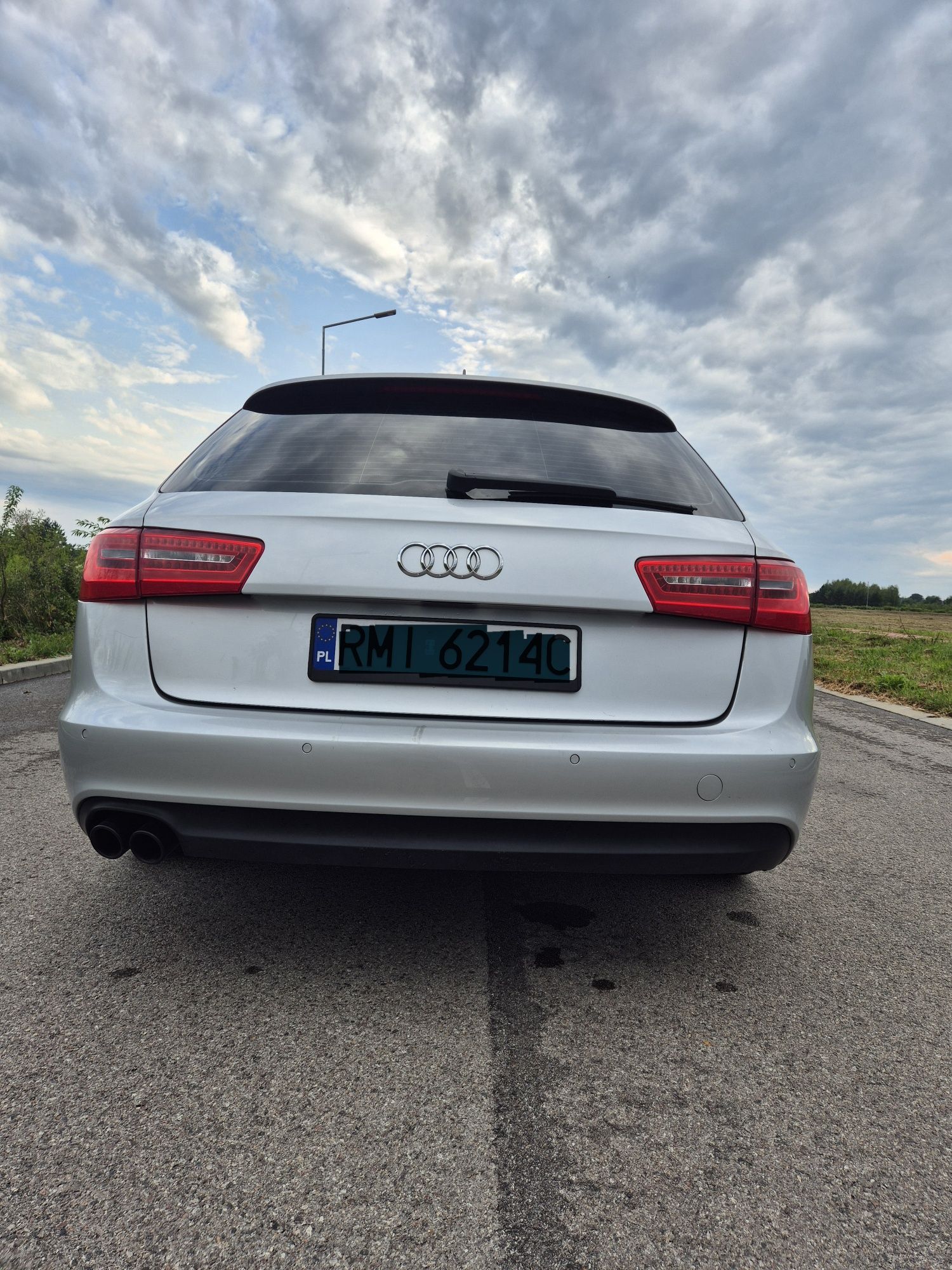 Zadbane Audi a6 c7  kombi 2.0 tdi manual
