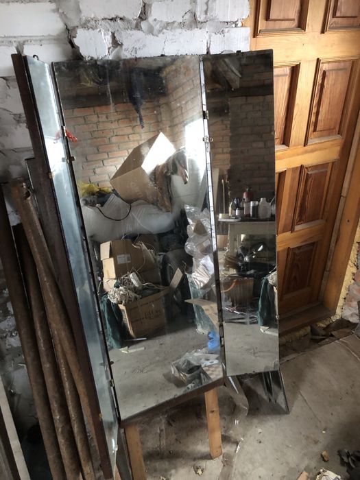 Продам зеркола разных размеров