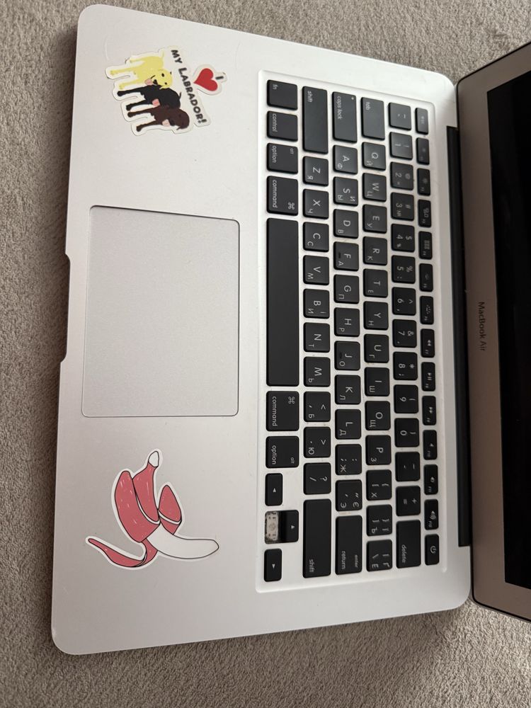 На запчастини MacBook Air 13 2014 i5 8gb Ram 128gb SSD Silver A1466