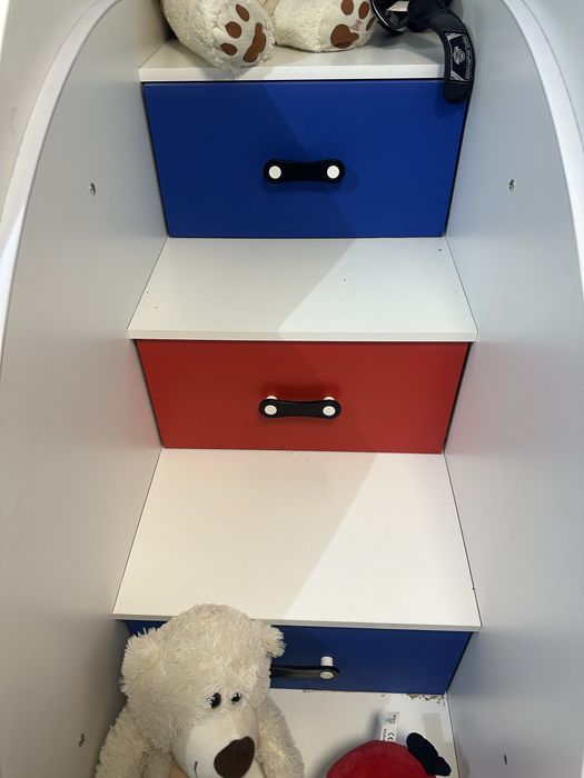 Zestaw mebli dzieciecych kolory Spiderman