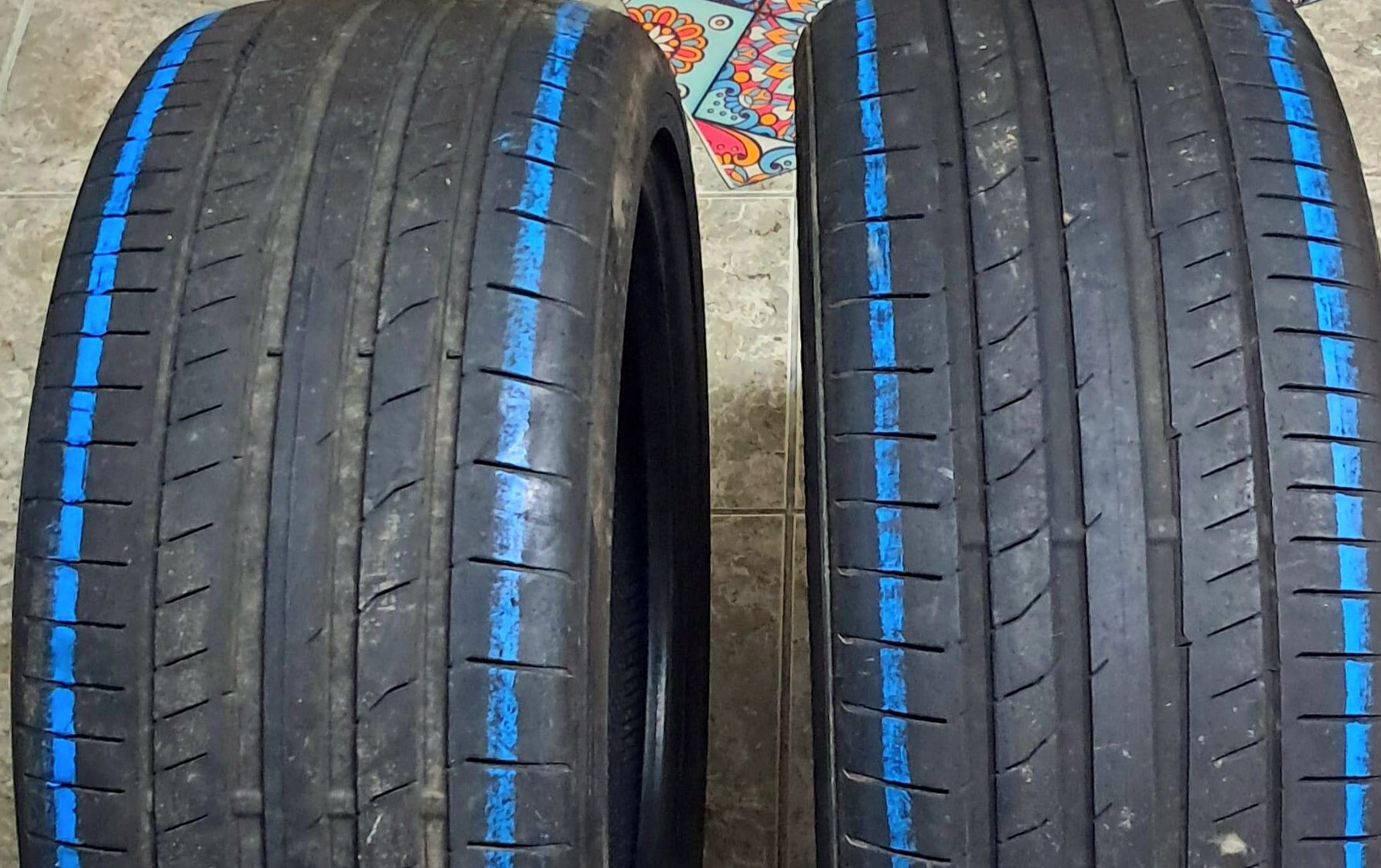 4 Pneus Continental  235/40 ZR 18    225 /40 /18