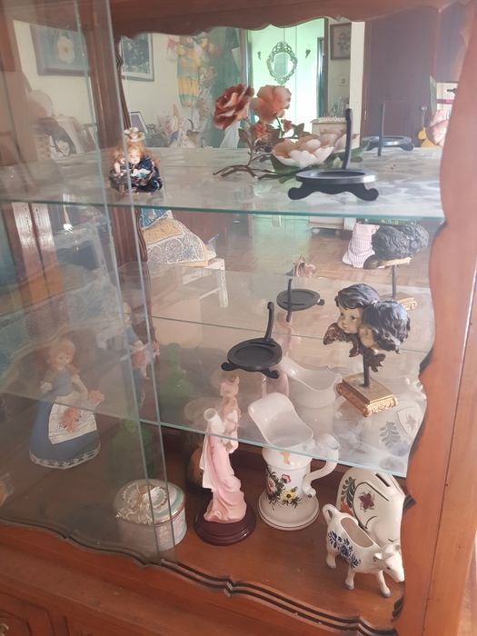 Vitrine vintage em madeira