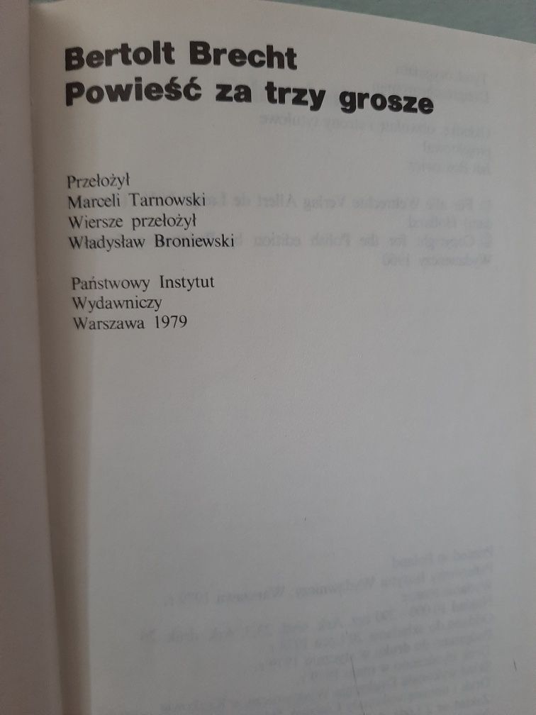 Powieść za trzy grosze.Bertolt Brecht