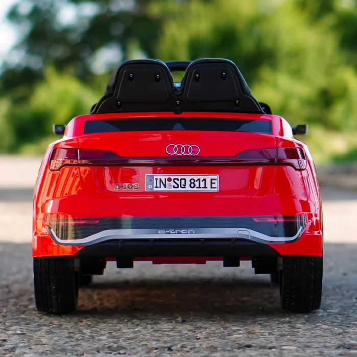 AUDI ELECTRON RSQ8 Quattro 4x4 Elektryczny Auto Akumulator RC 2 DZIECI