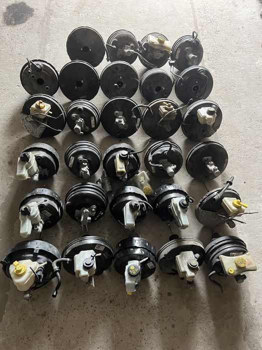 Вакумный усилитель тормозов Audi A4 b8, Superb 1, 2 3. Passat, Golf 5