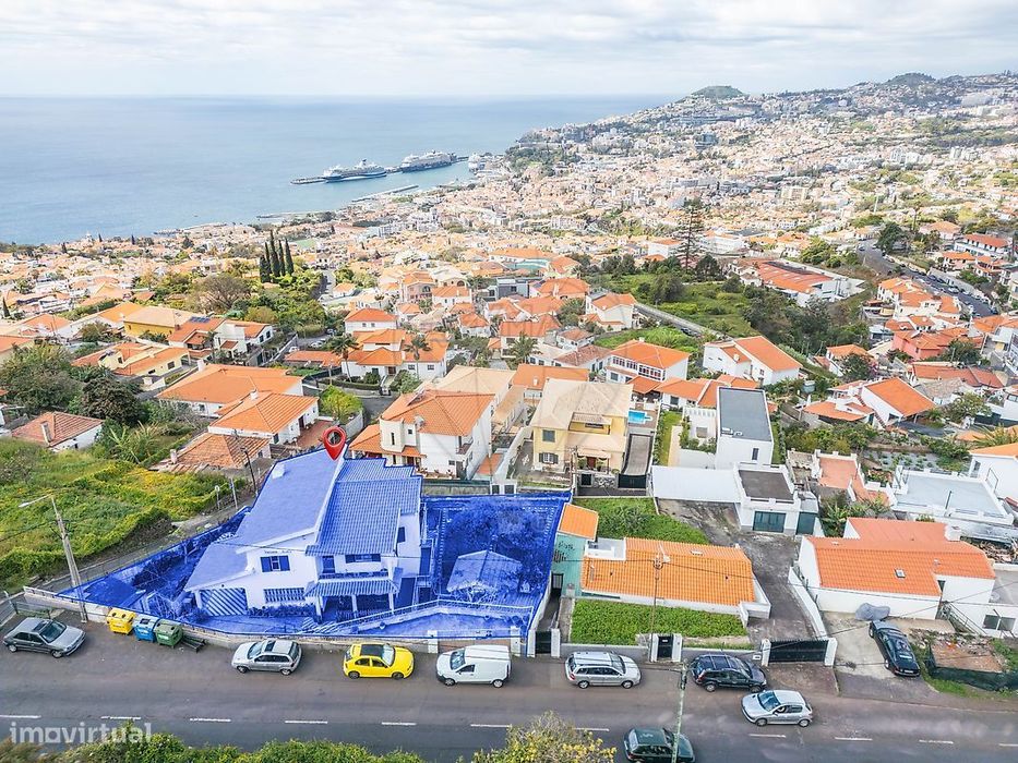 Moradia T4 para venda