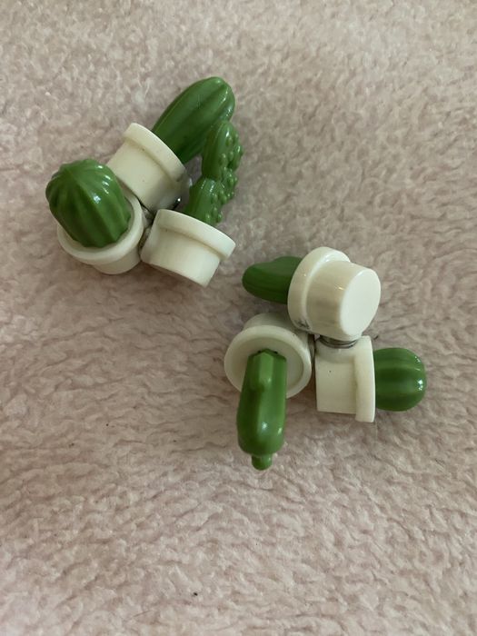 Vasinhos com cactos mini