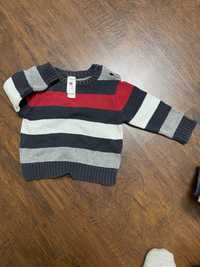 Теплый детский свитер и желетка