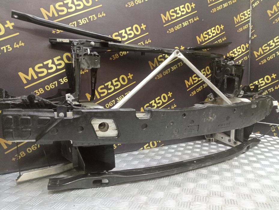 Панель передня BMW F10 535i hybrid БМВ Ф10 Гібрид телевізор передняя