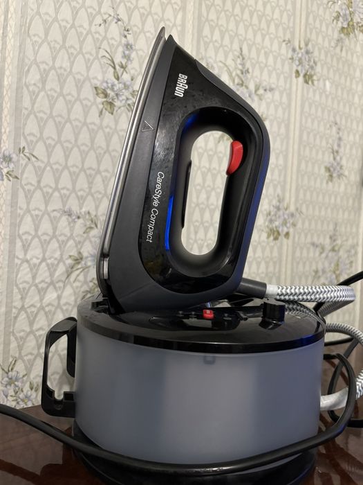 Утюг с паровой системой Braun Care Style Compact