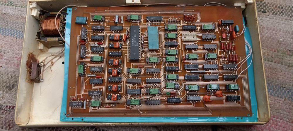 Ретро клавиатура компьютер zx-spectrym