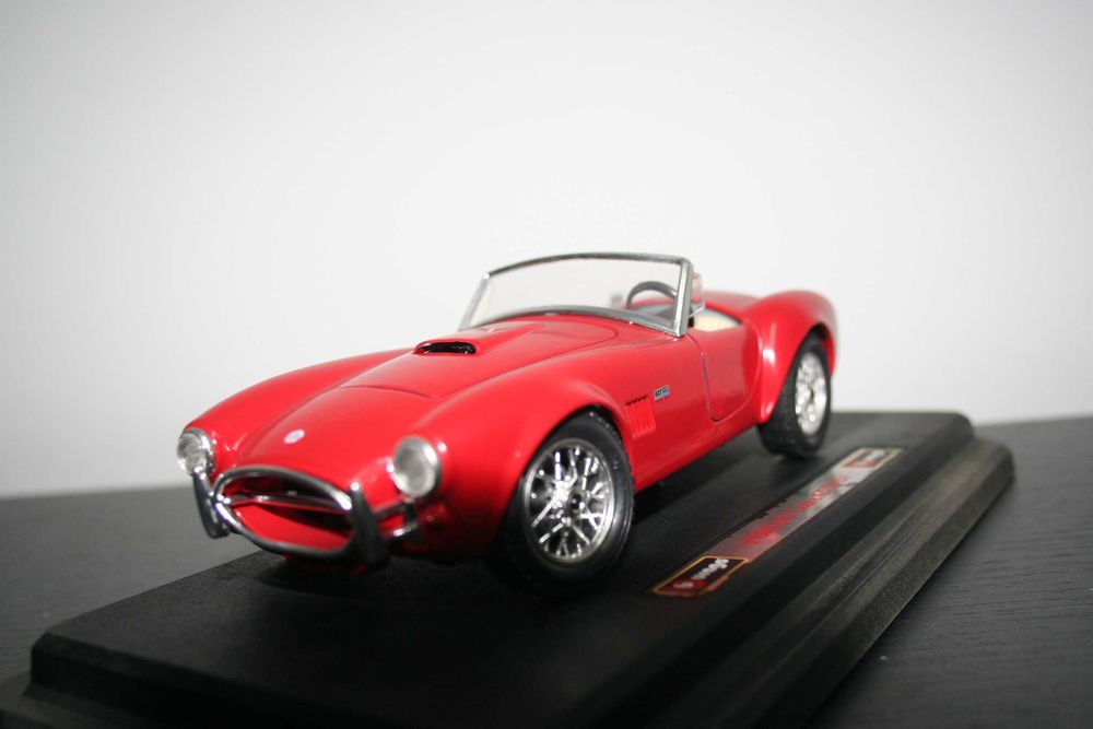 Ford AC Cobra (1965)