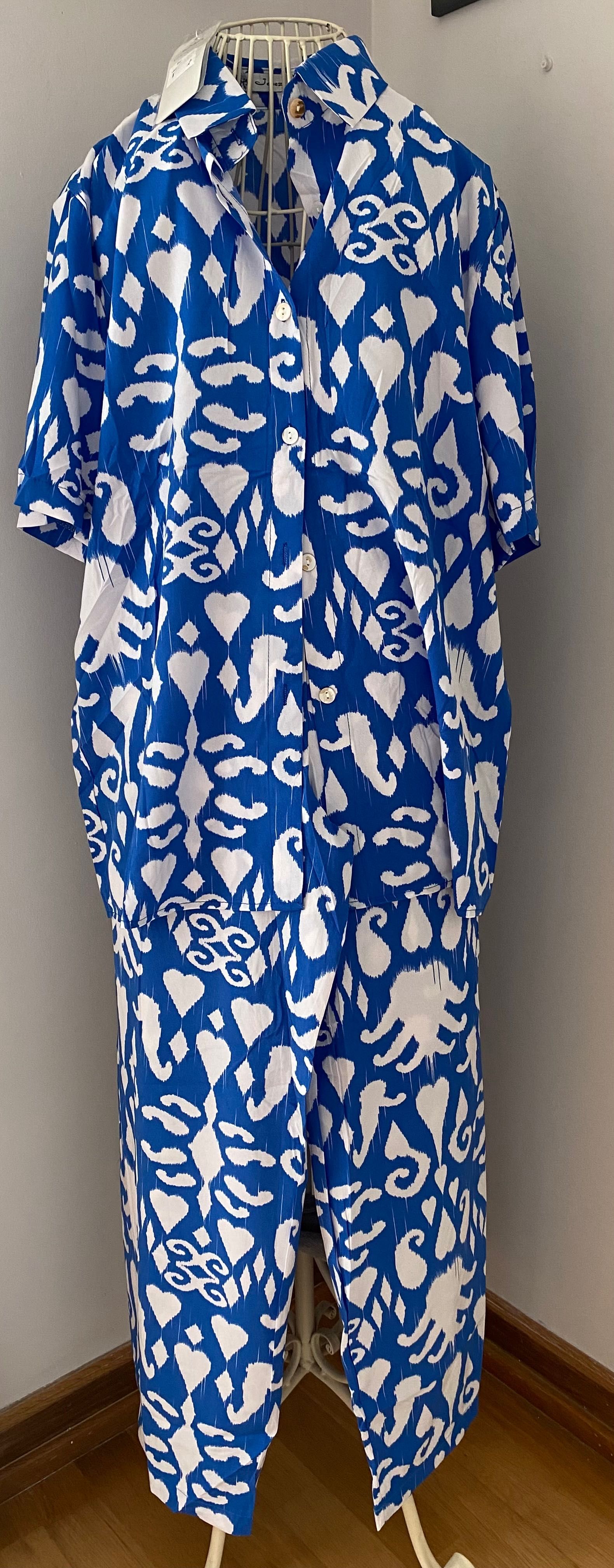 Conjunto SET pantalonas+camisa NOVO