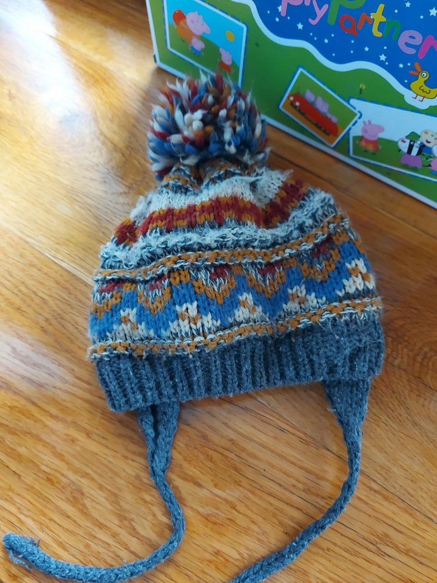 Зимняя теплая шапочка для мальчика,  возраст 1-2