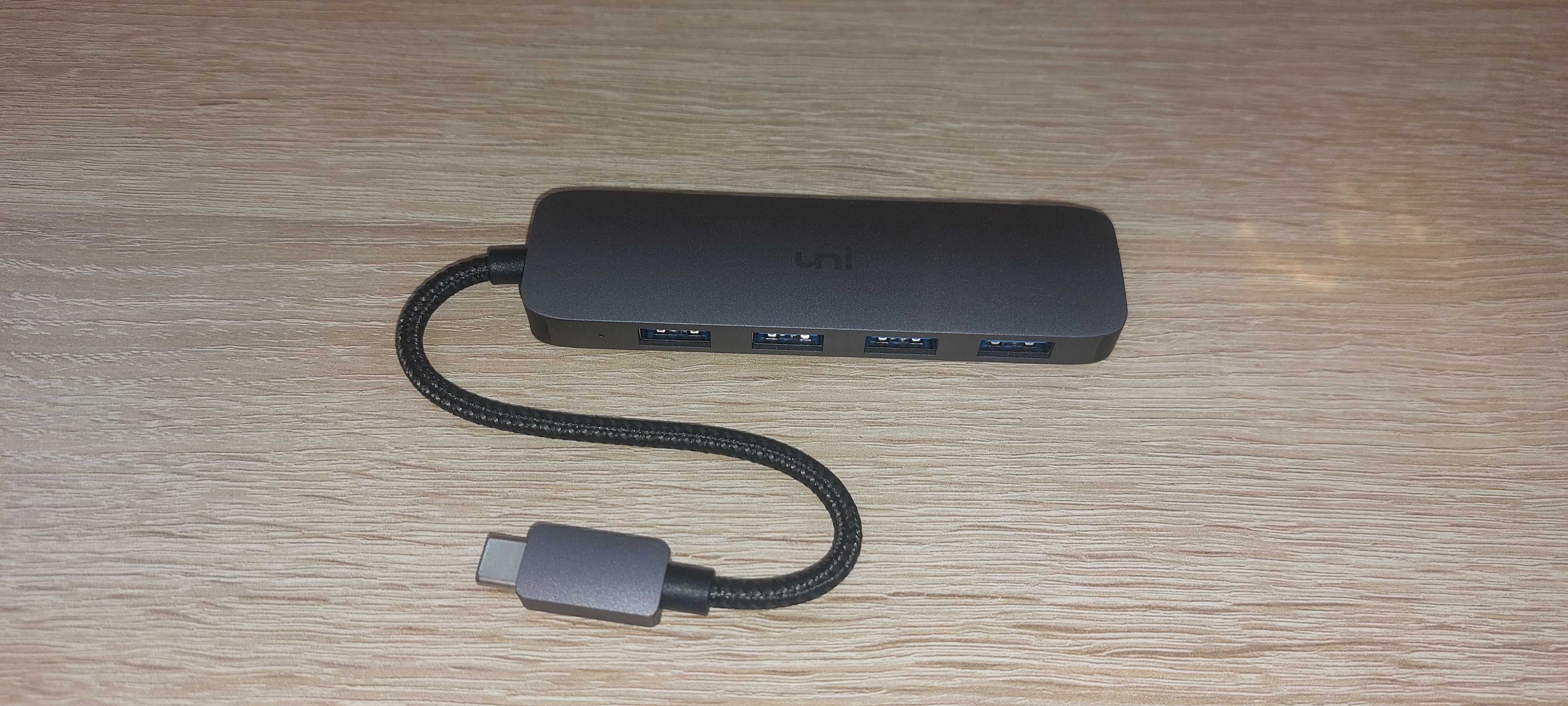 Hub USB na USB-C 4 Porty Uni UA47