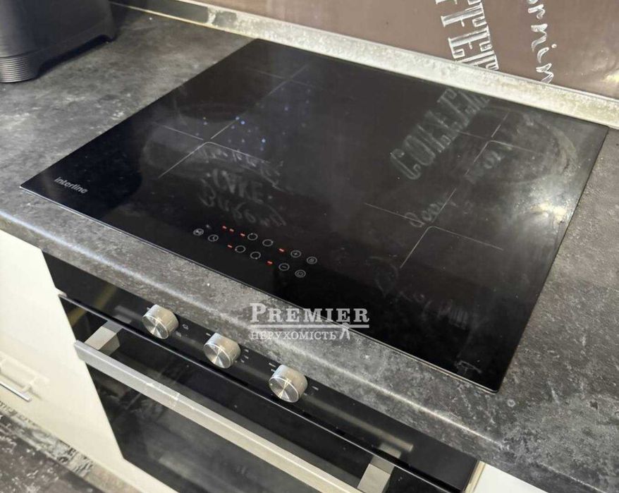 Продам однокімнатну квартиру з власною терассою 25кв.м