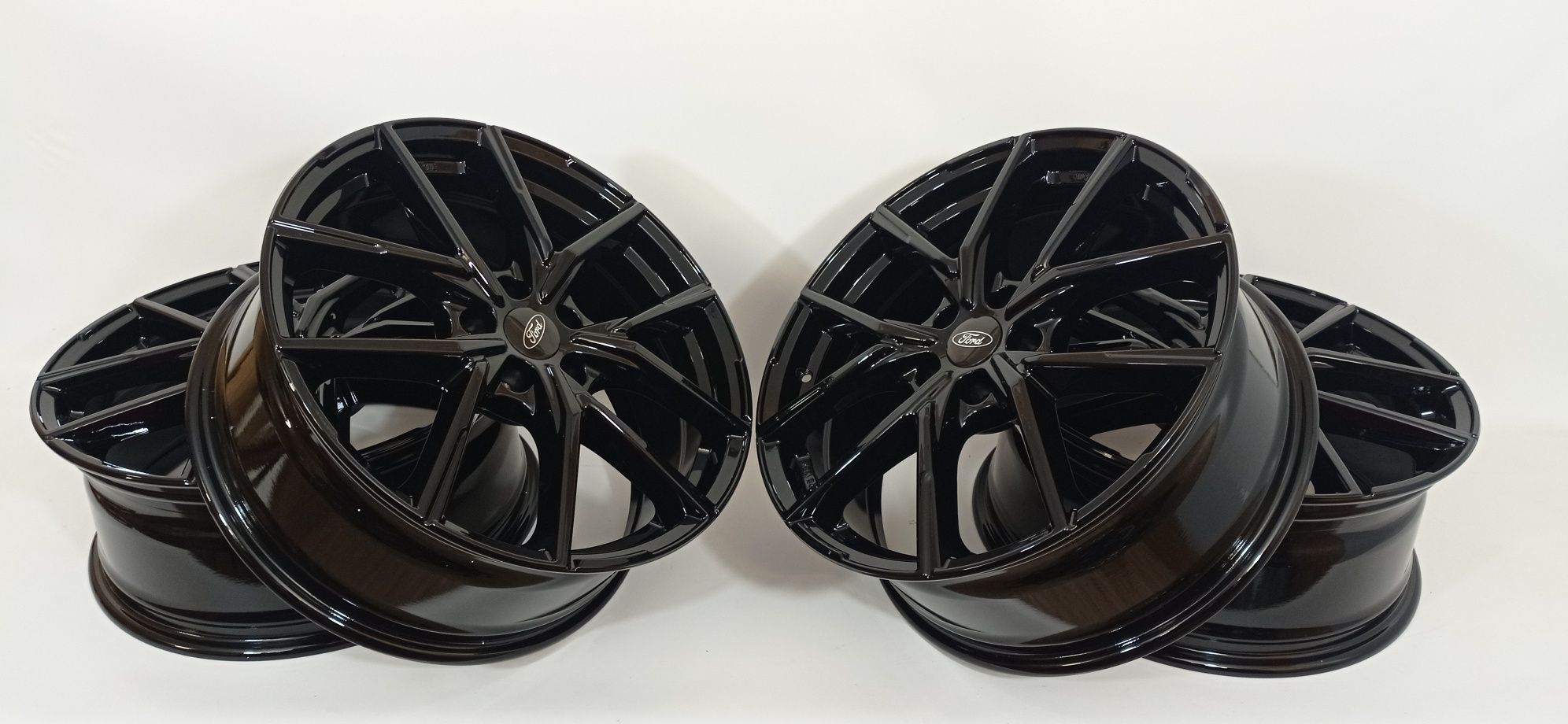 5x108 19" nowe ford Mondeo Kuga Focus Galaxy s-max c-max Edge st rs