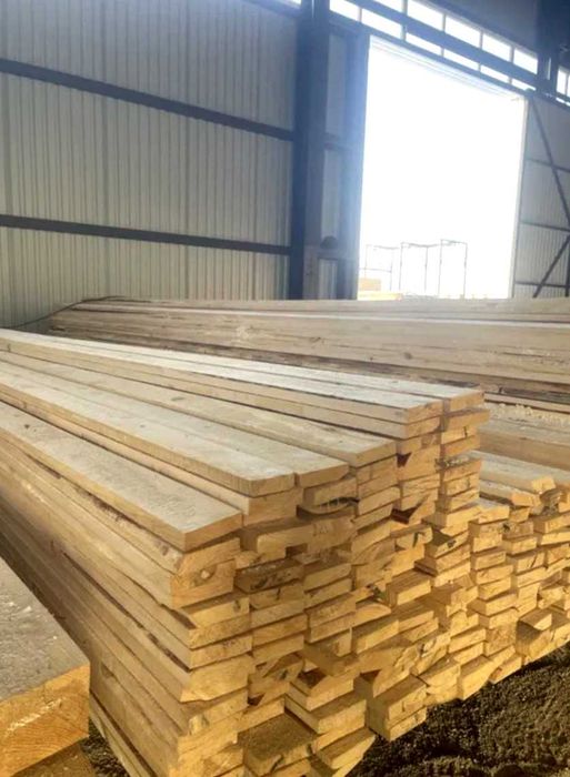 Пиломатеріал оптом і в роздріб – брус, рейка, дошка