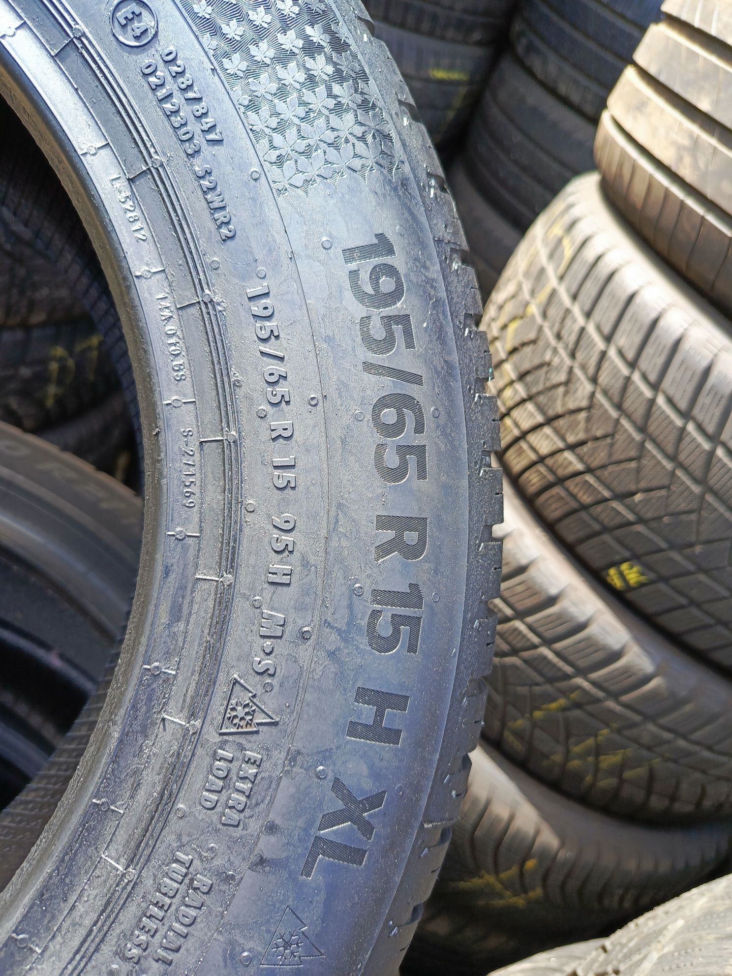 Sprzedam opone pojedynczą 195/65 r15 Continental