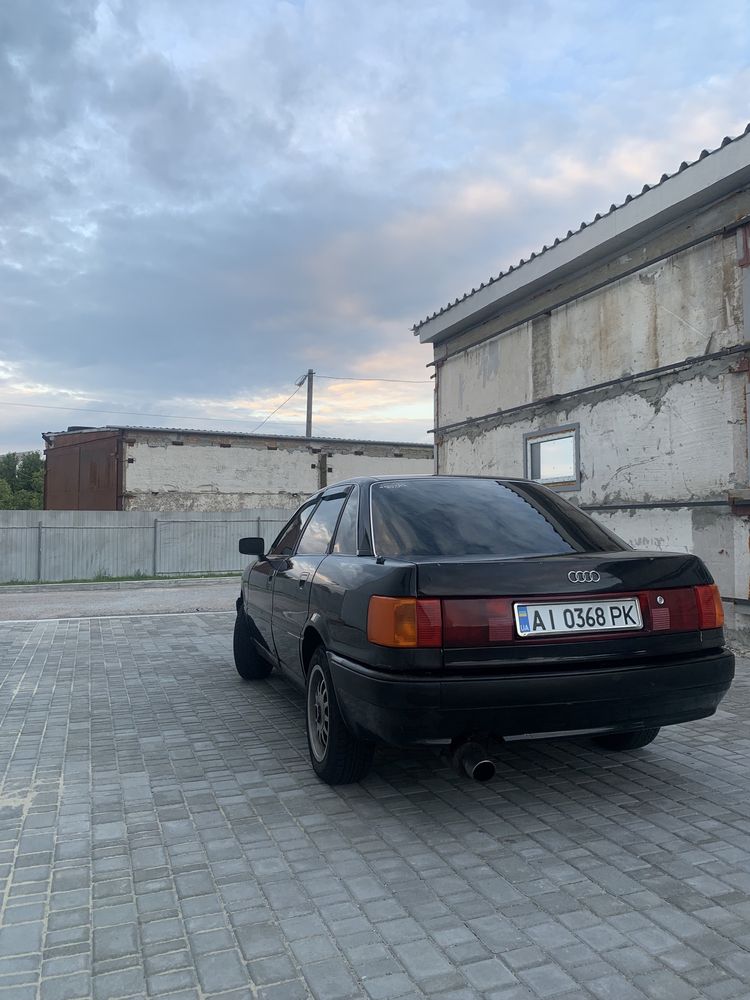 Audi90 2,3на ходу