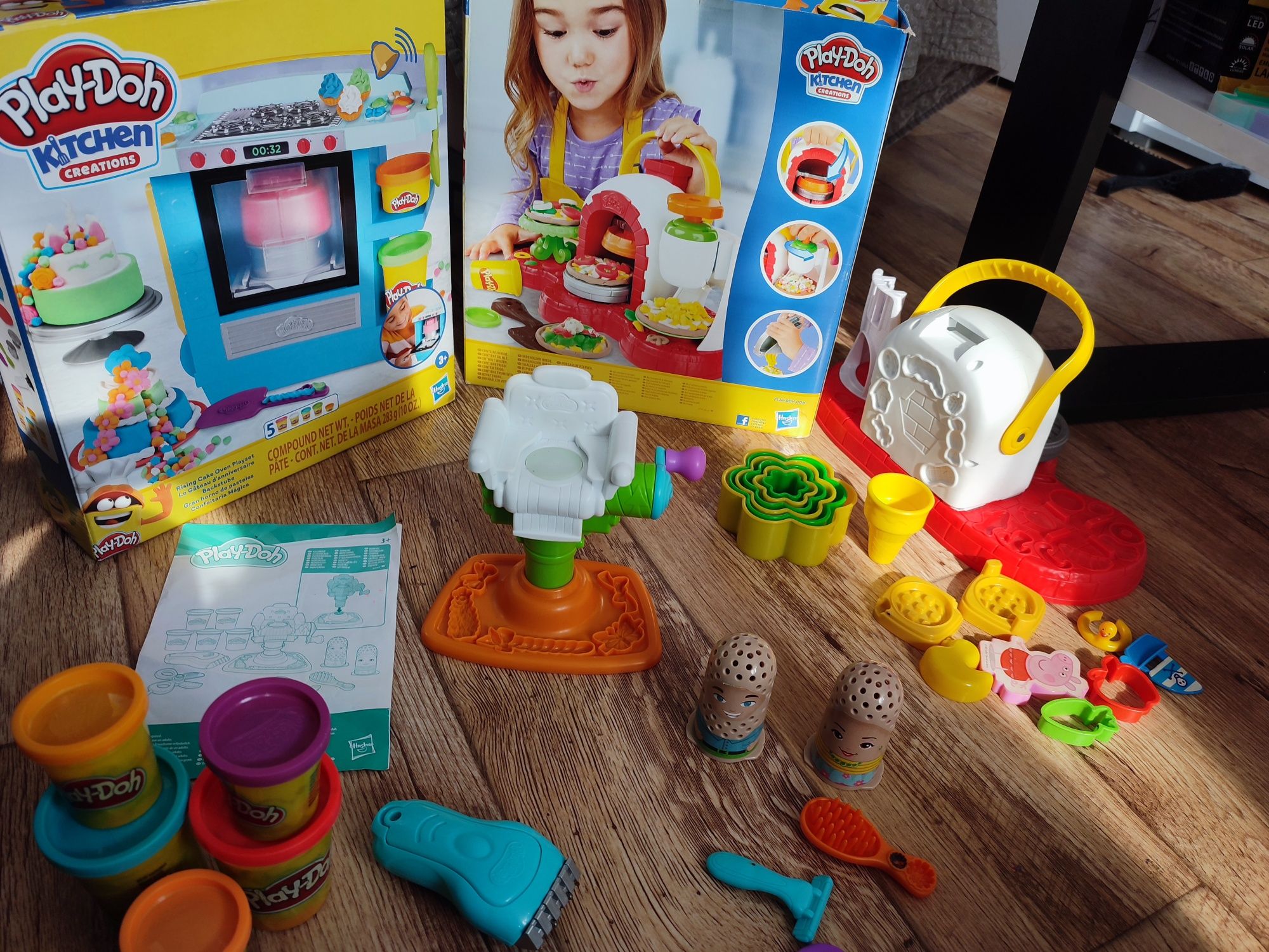Trzy kompletne zestawy Play-Doh +