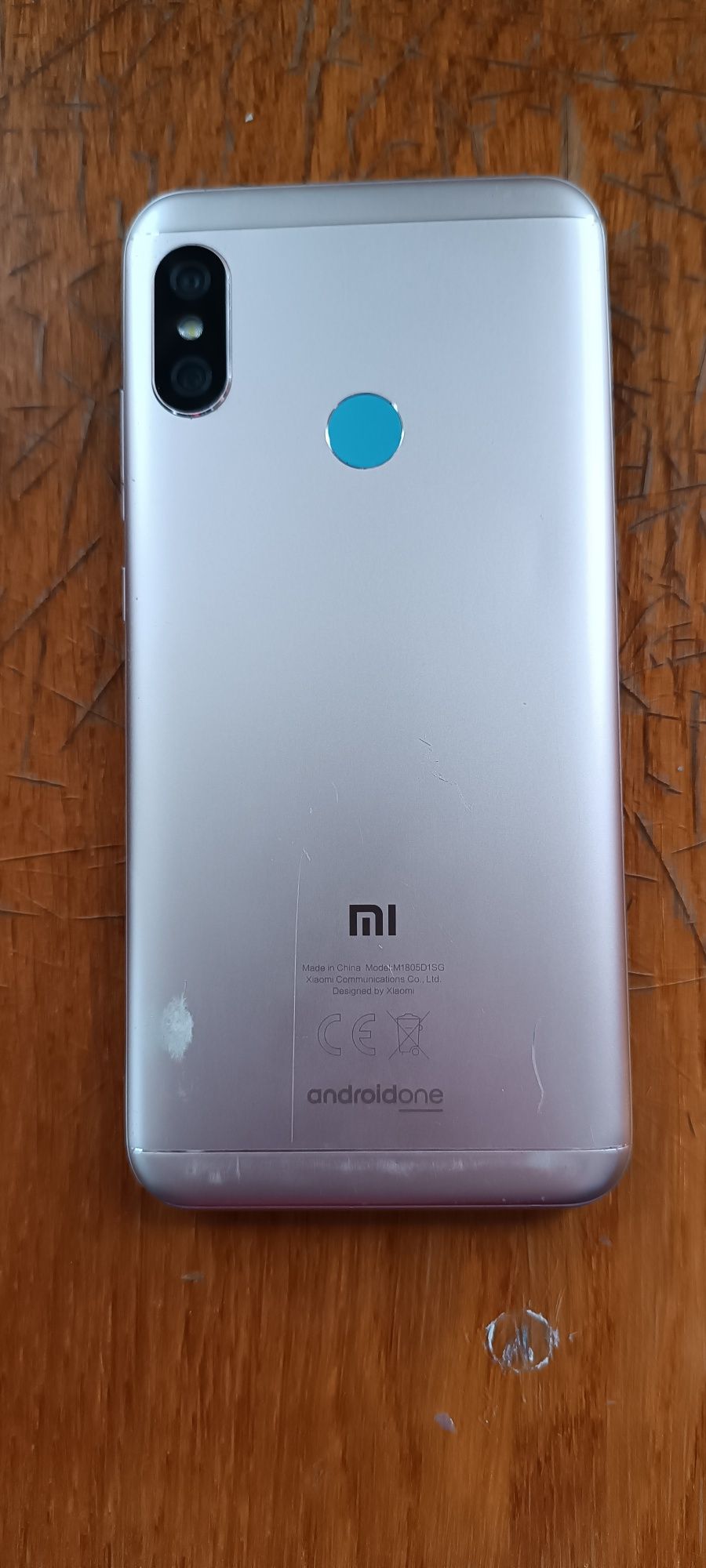 Продам Xiaomi MI A2 Lite