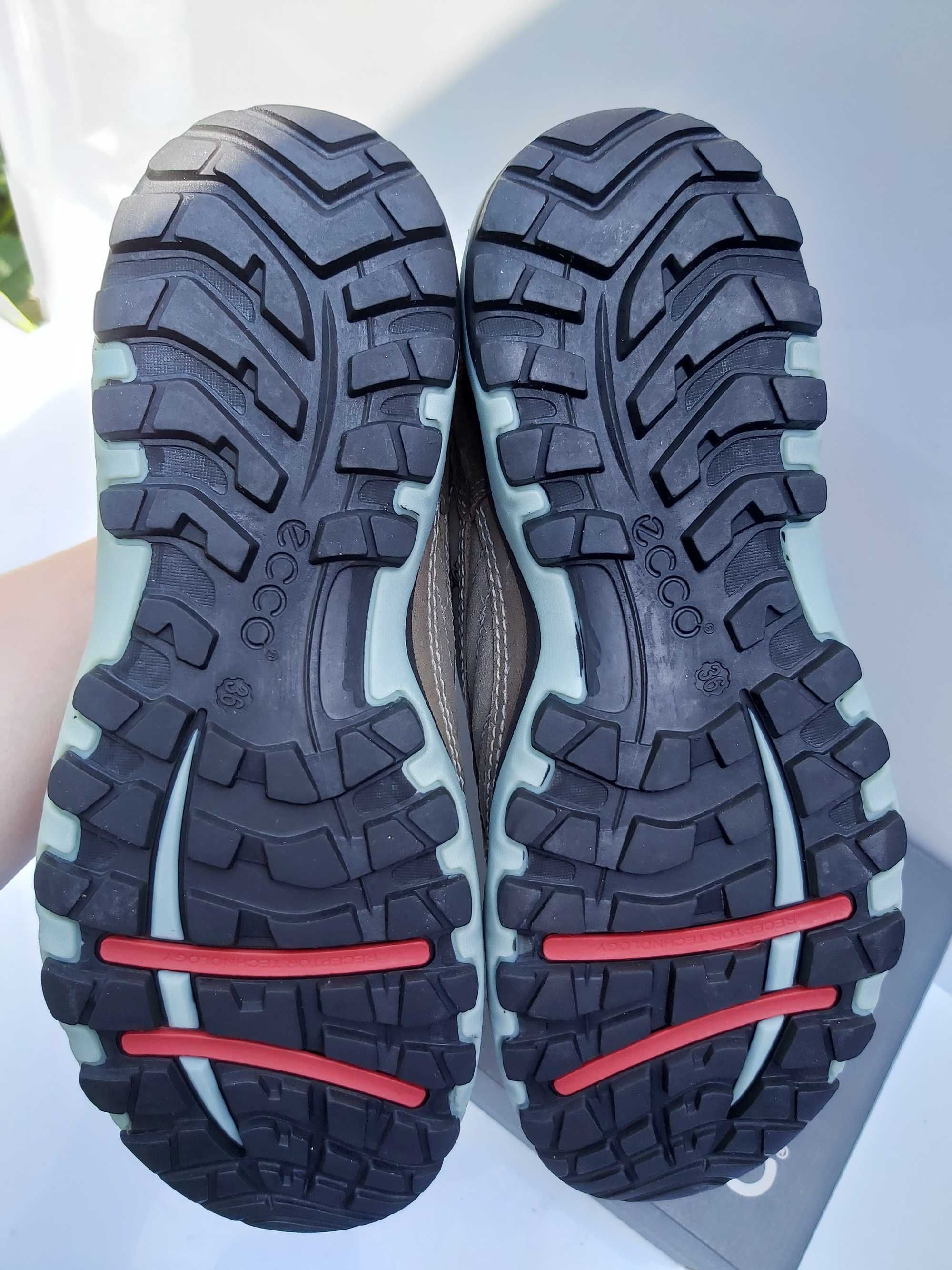 Nowe sneakersy trekkingi ecco ulterra mid gtx low 36
