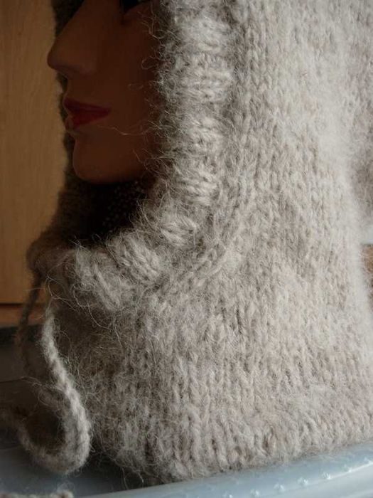 beżowy fluffy kaptur balaclava alpaka i kaszmir