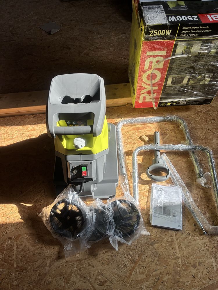 Nowy Rozdrabniacz do Gałęzi Ryobi