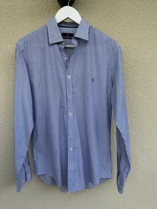 Camisa às riscas Decenio