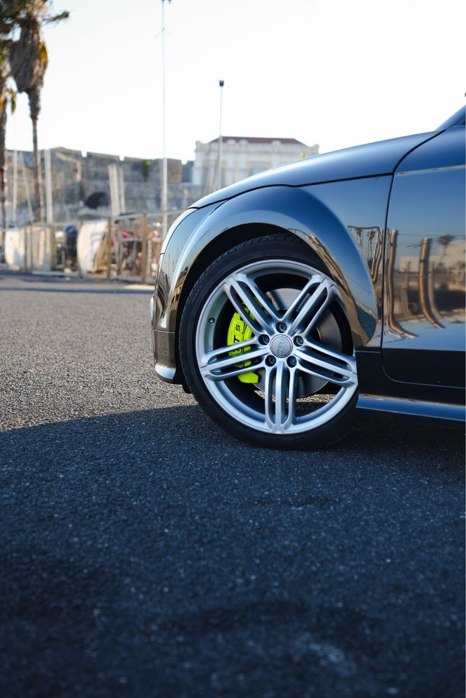 Audi TTS Quattro Stronic 2011
