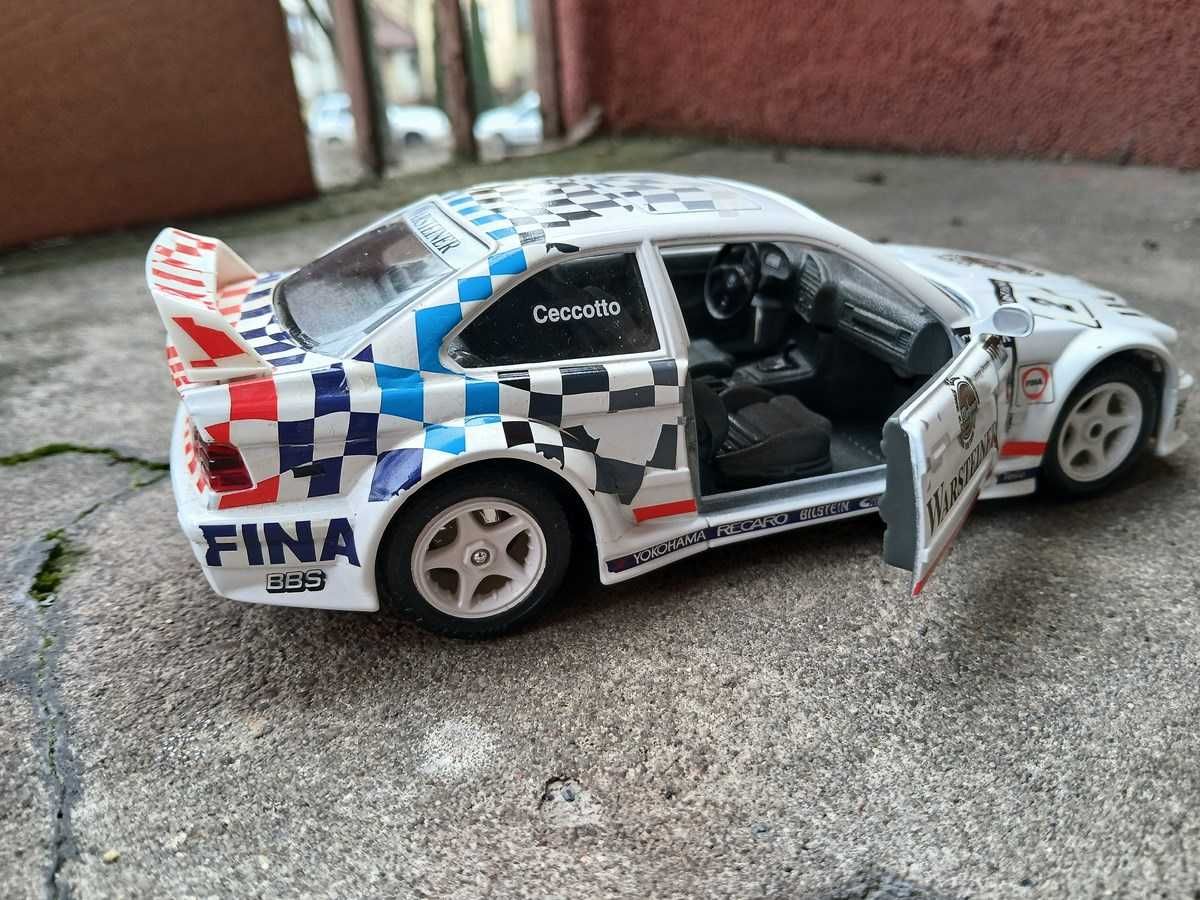 BMW M3 GTR E36 Bburago 1:24 model samochodu