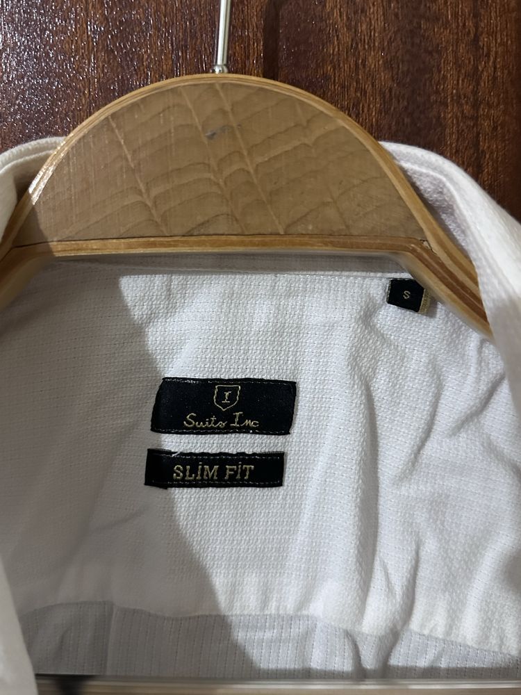 Camisa nova usada poucas vezes