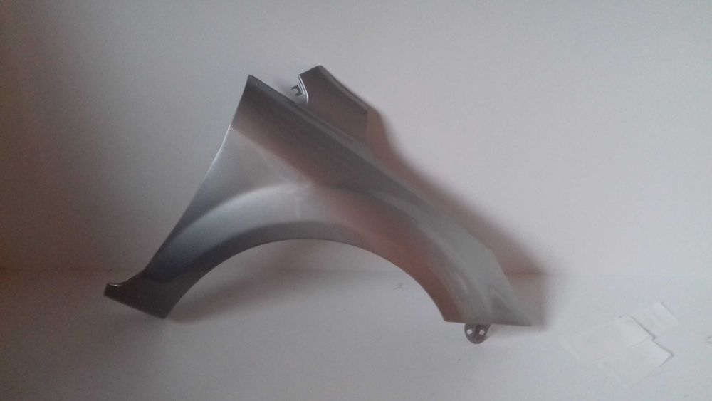 Błotnik Prawy Ford focus mk2 FL 03 WSZYSTKIE kolory SPRAY KAŻDY KOLOR