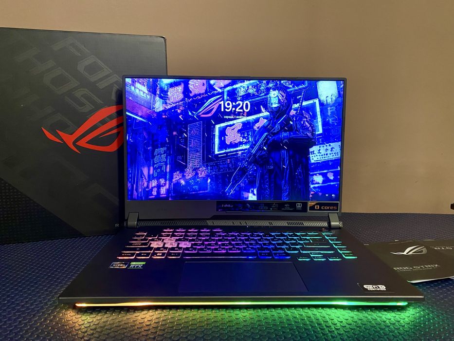 ASUS ROG Strix, Ryzen 7 4800H, RTX 3050, 16ГБ RAM, 144Гц