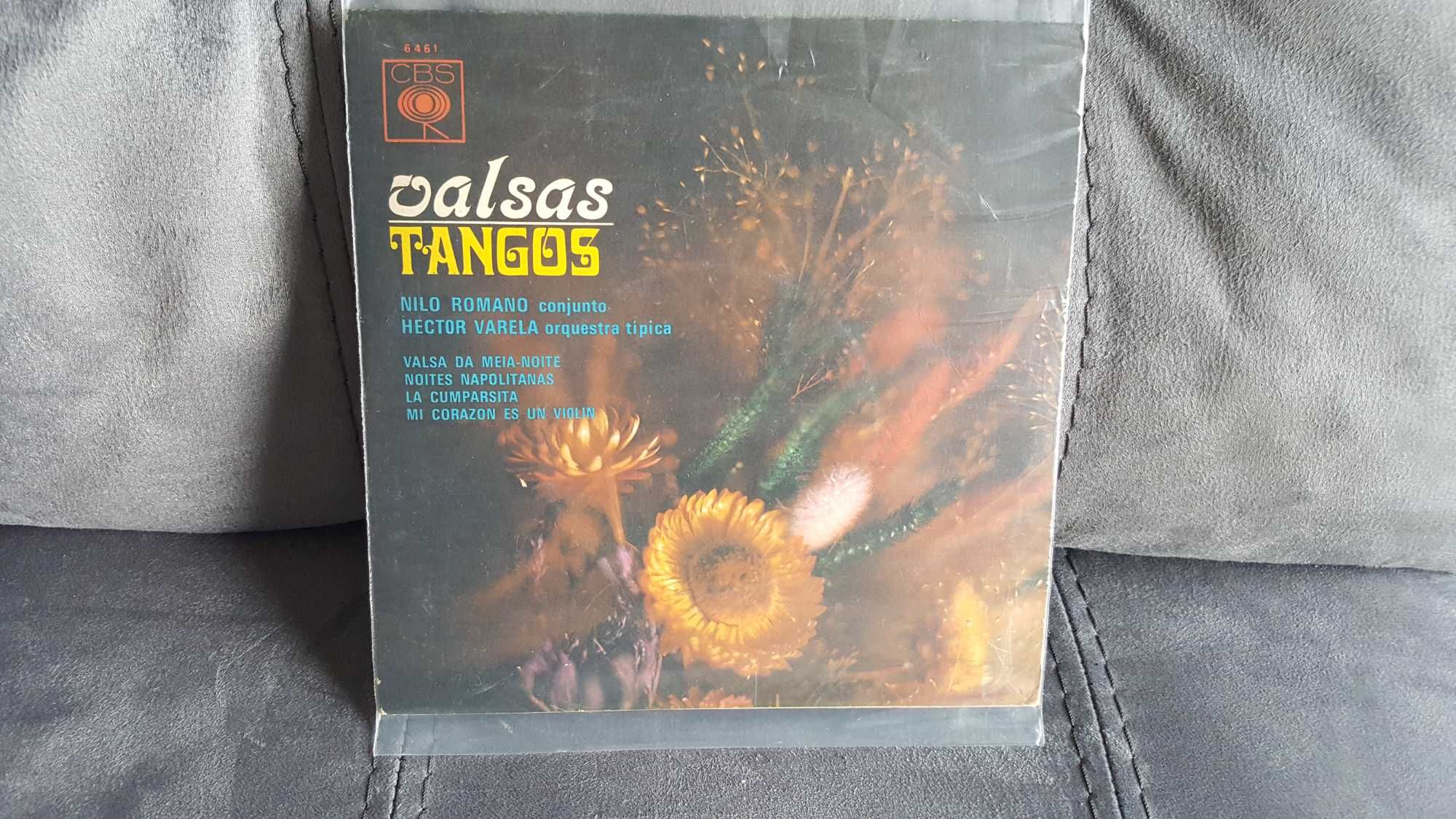 8 singles vinil, Amália, Filipe de Brito,  Isidro Baptista, outros